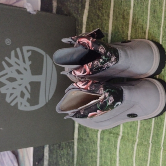 Timberland heritage 6in waterproof boot gray and floral size 11 - Picture 7 of 10